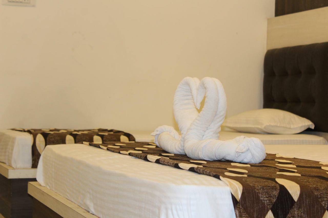 Super Hotel O Shri Shiva Palace Rāipur Kültér fotó