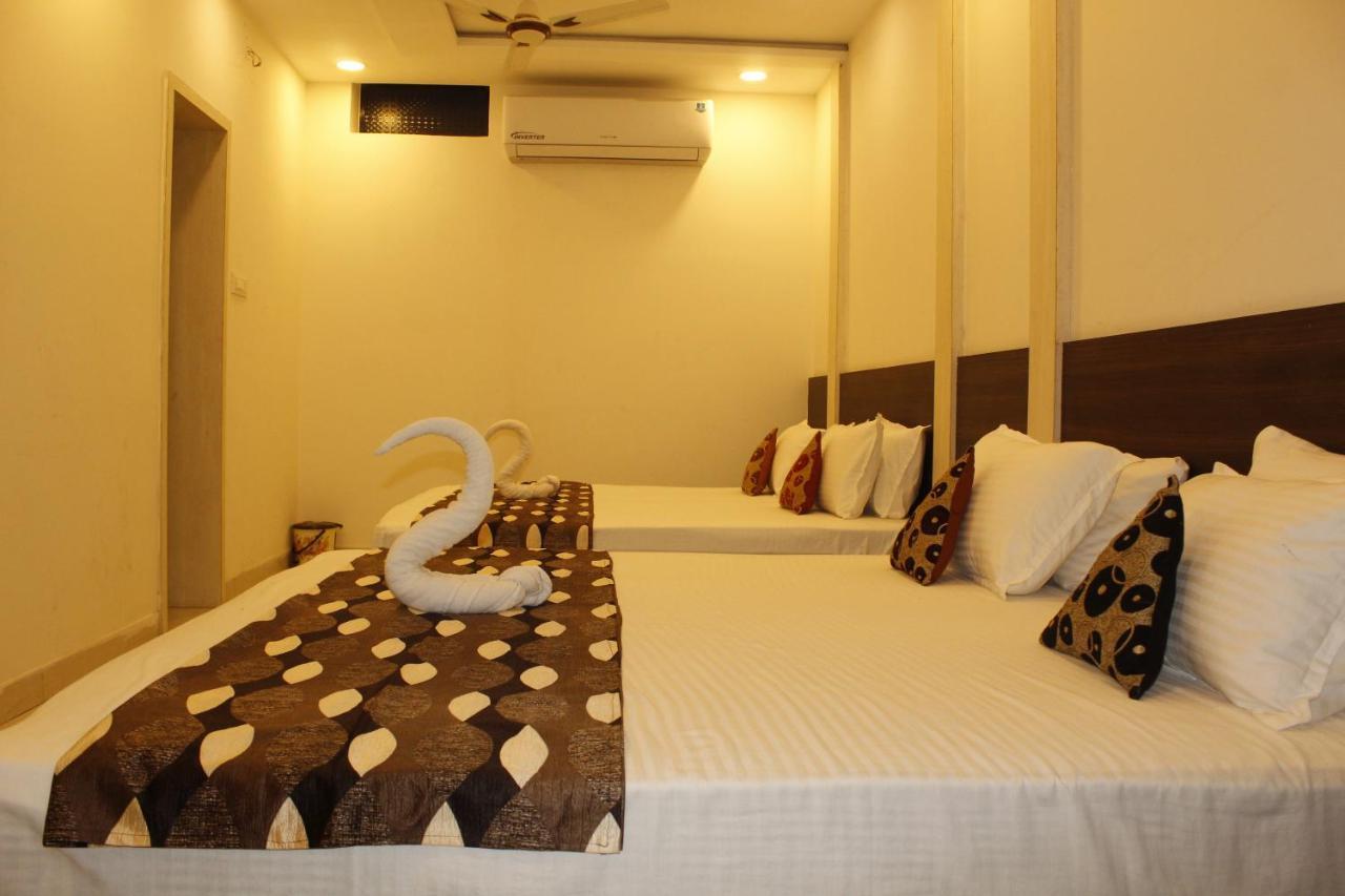 Super Hotel O Shri Shiva Palace Rāipur Kültér fotó